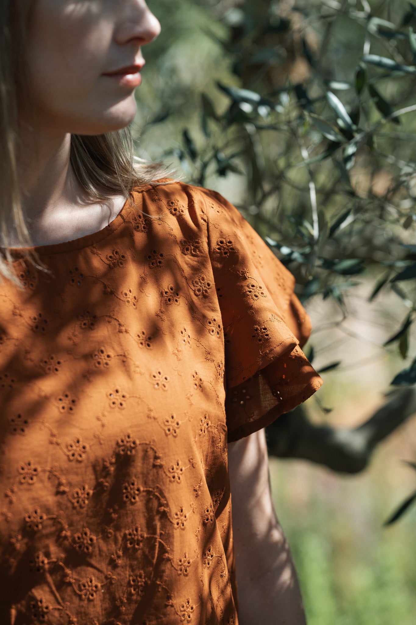 Sweet Anglaise Blouse - Toffee