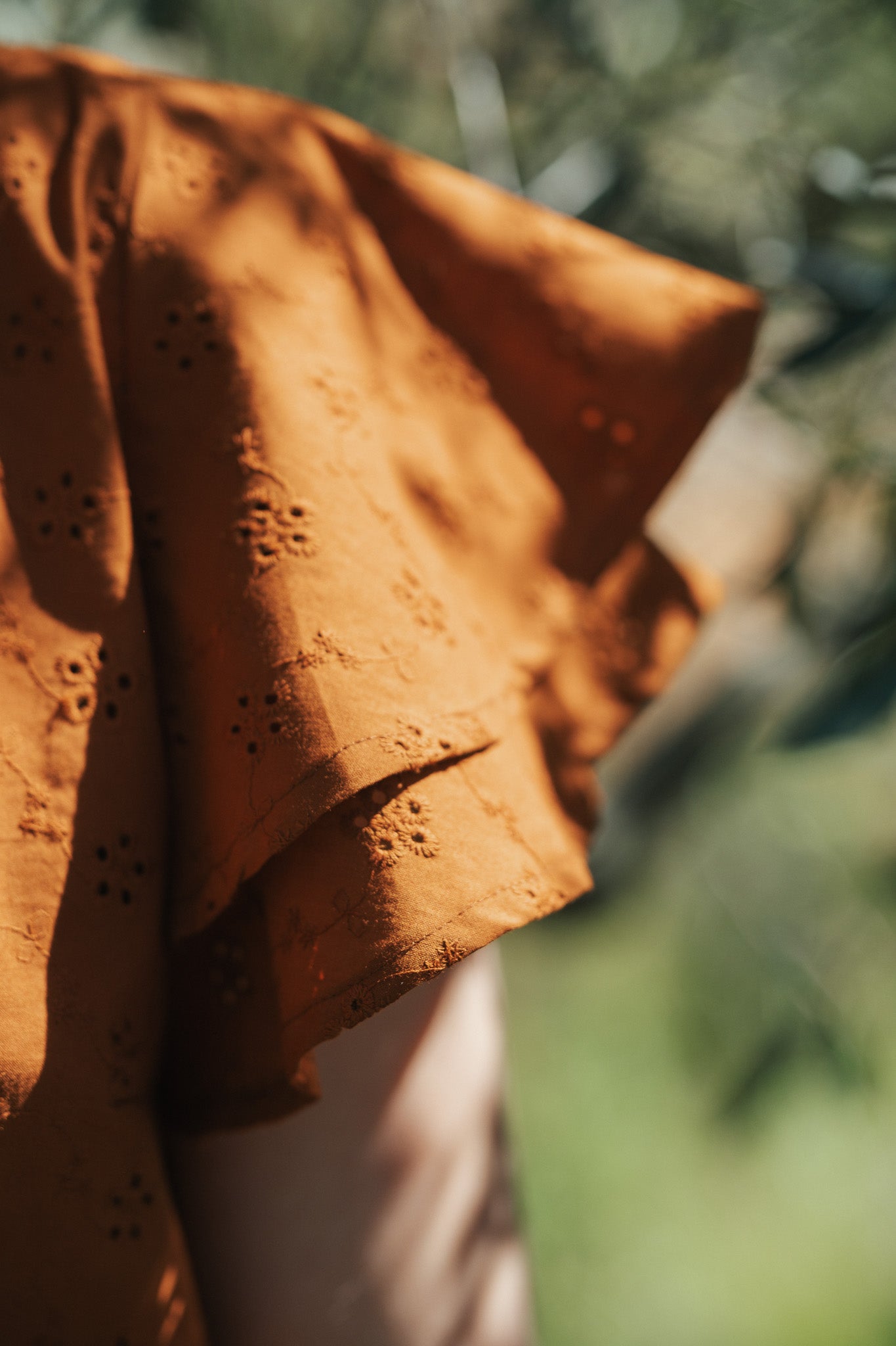 Sweet Anglaise Blouse - Toffee