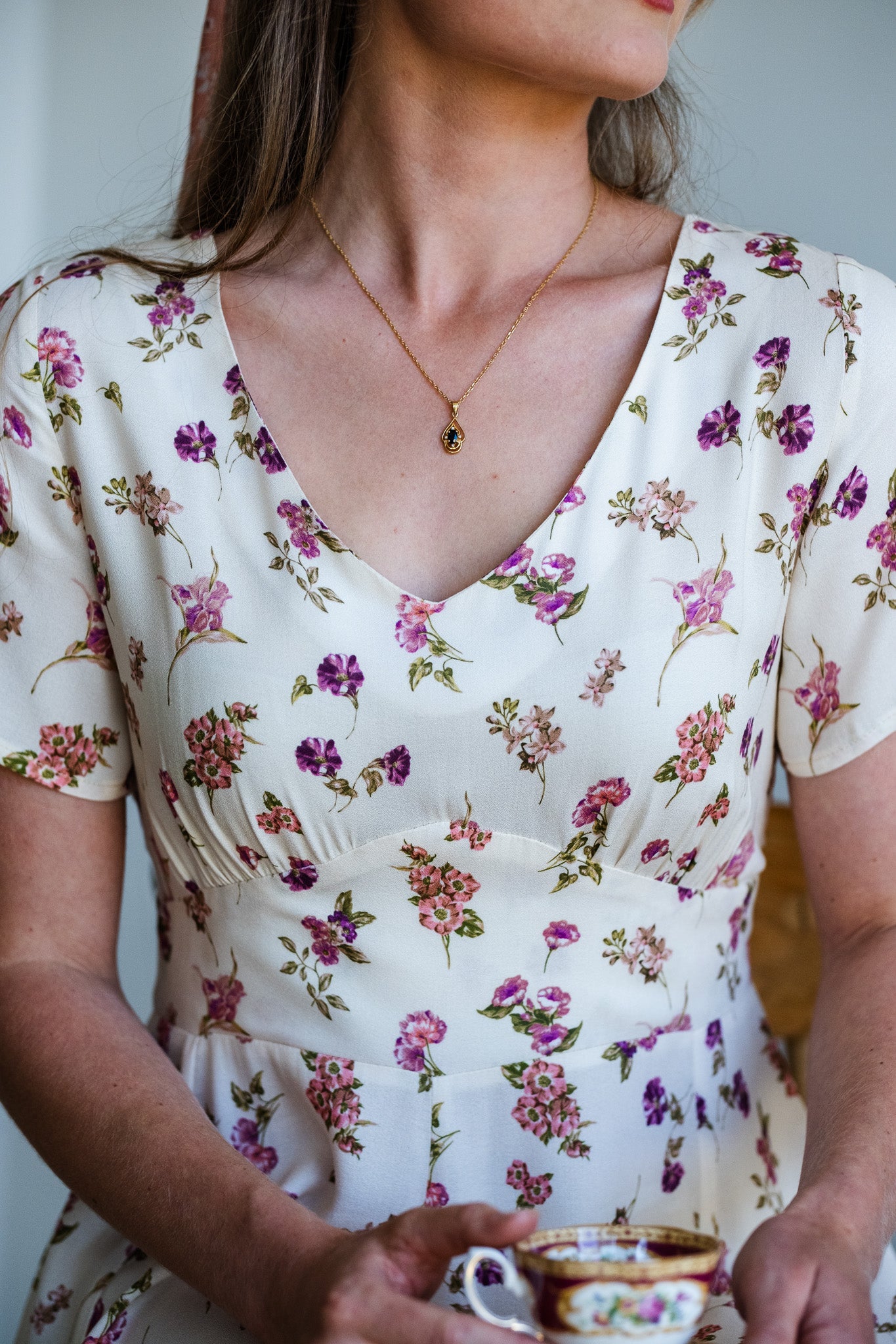 Vintage Lady - Pink & Ivory