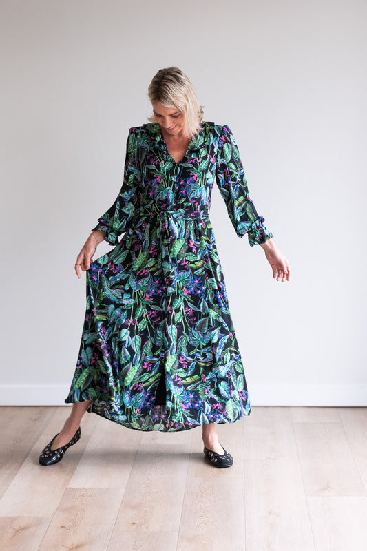 La Vie Est Belle Exclusive Dress