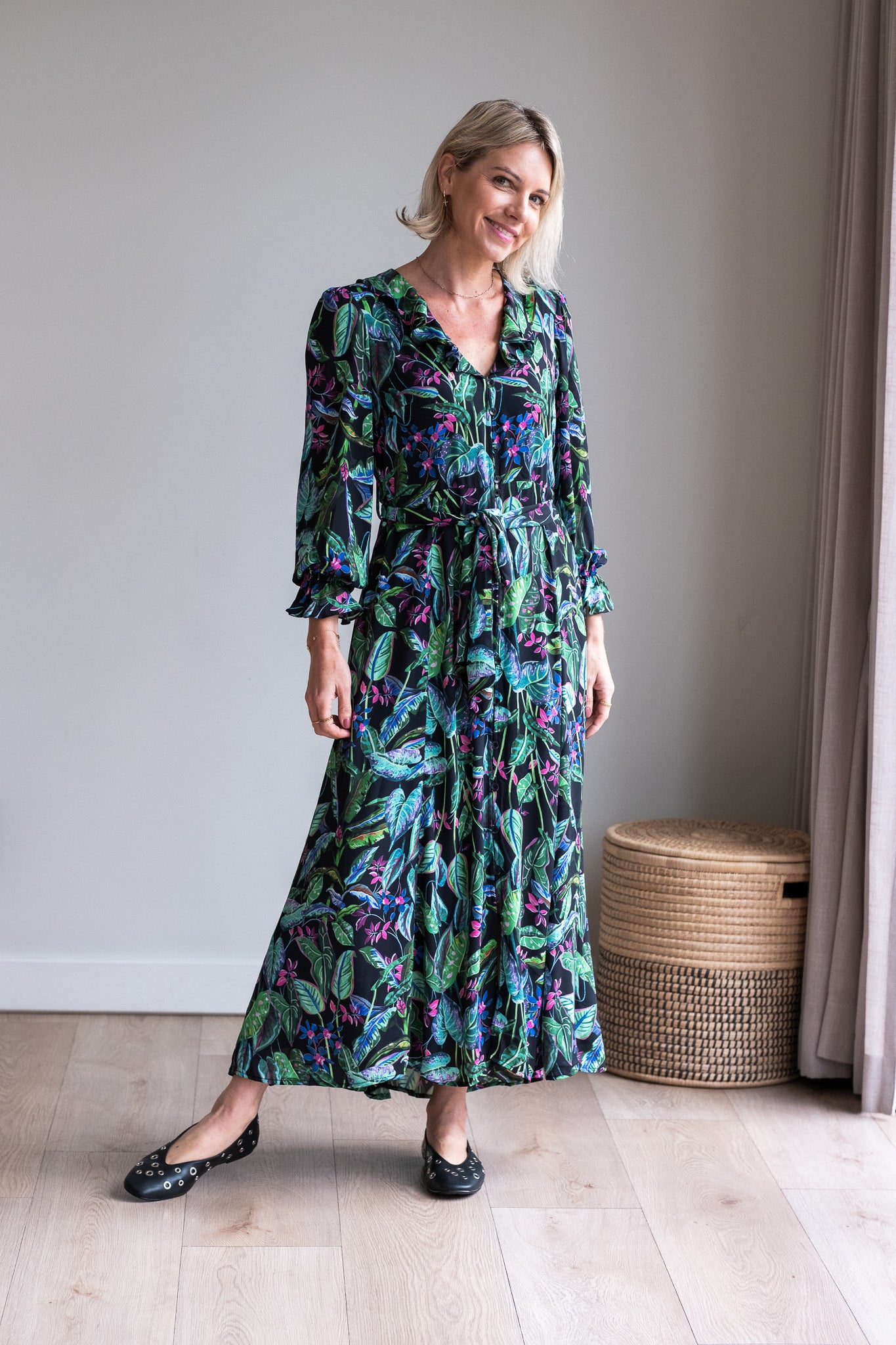 La Vie Est Belle Exclusive Dress