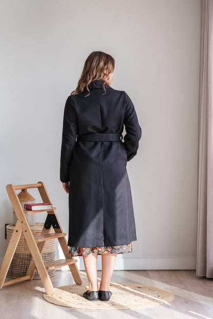 Coat of Truth - Black