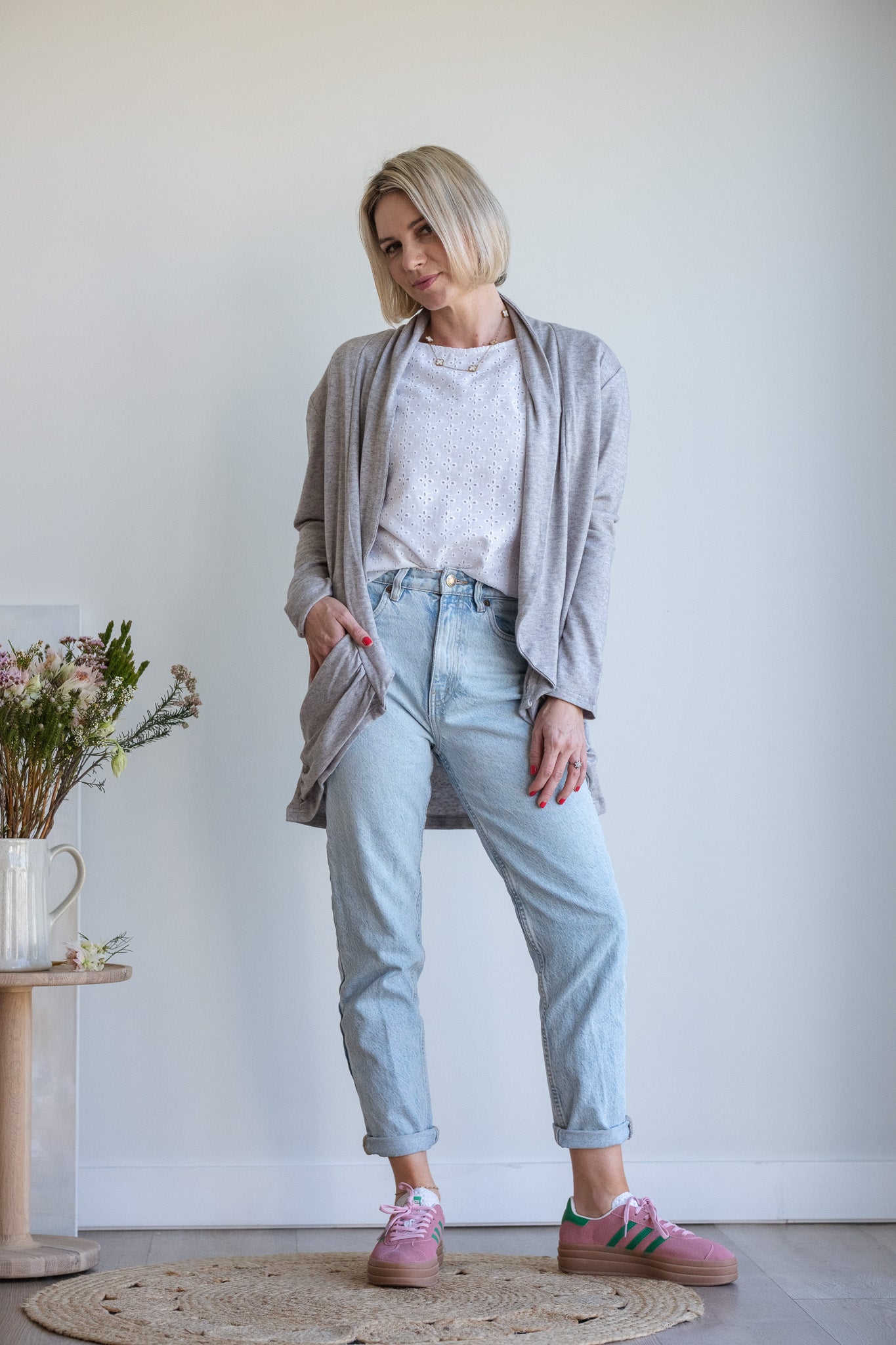 Trusting Hanky Cardi - Grey