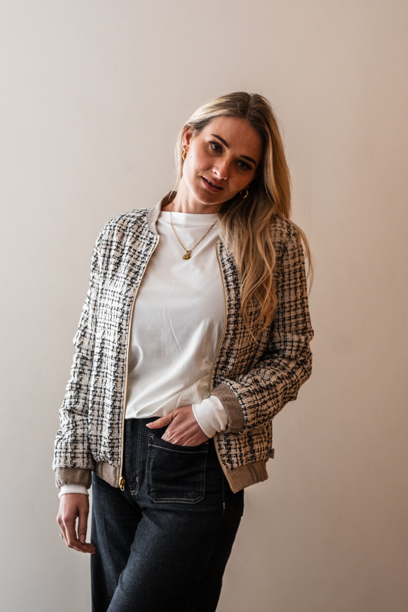 Sjiek Reversible Bomber Jacket - White Bouclé