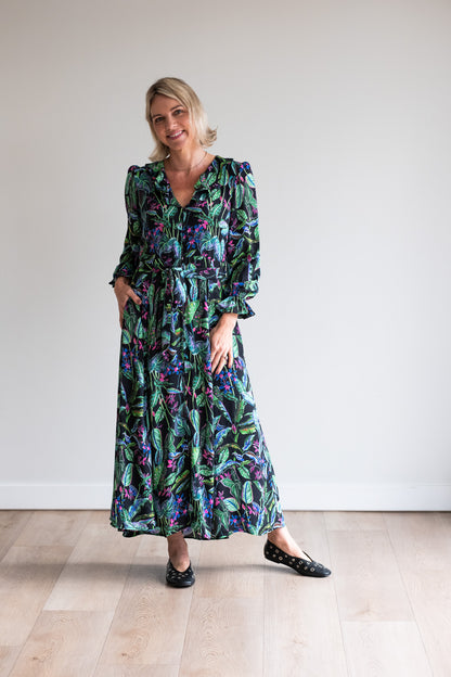 La Vie Est Belle Exclusive Dress