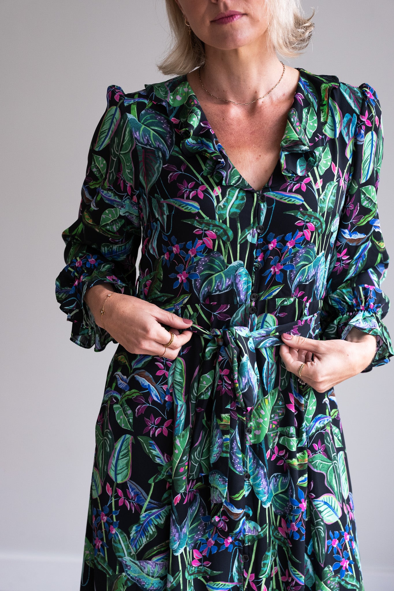 La Vie Est Belle Exclusive Dress