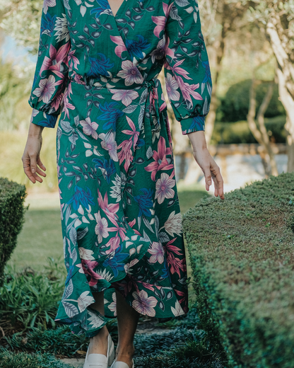 Full-of-life Floral Linen Wrap Dress