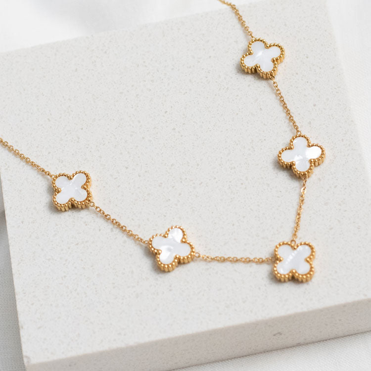 White Flower Necklace