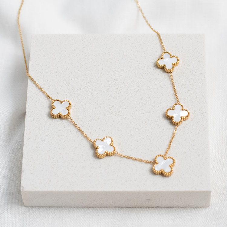 White Flower Necklace