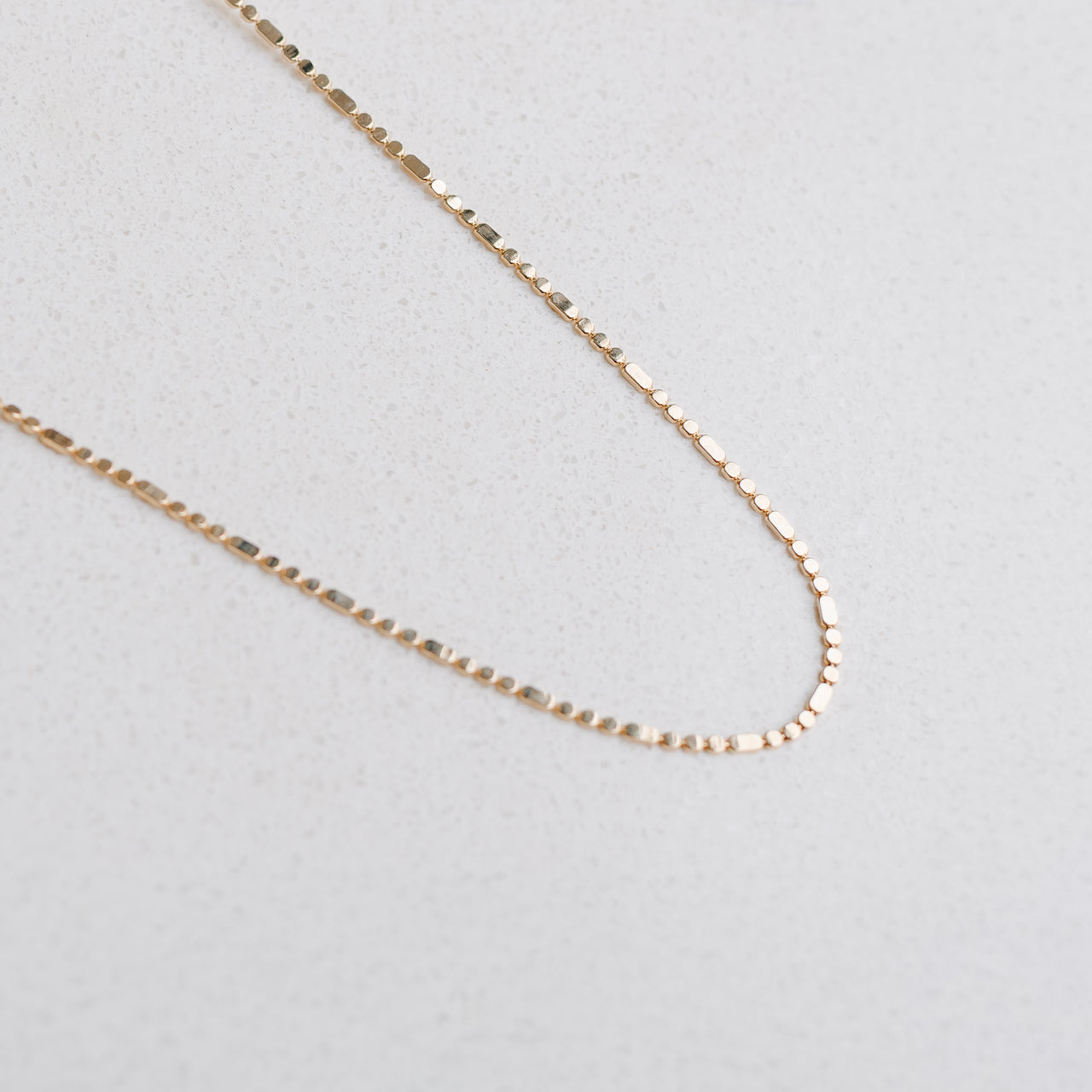 Minimalist Dotted Chain